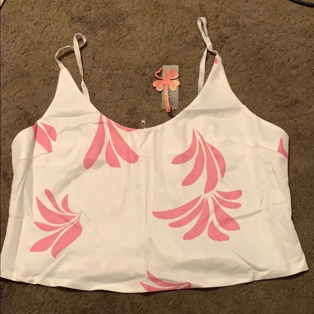 Clothes - Picture 2 of 5